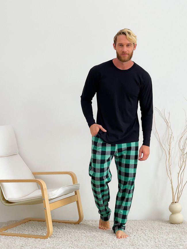 Домашня піжама для чоловіків COSY із фланелі (штани+лонгслів) зелено/чорний 10011166 фото Колготочка