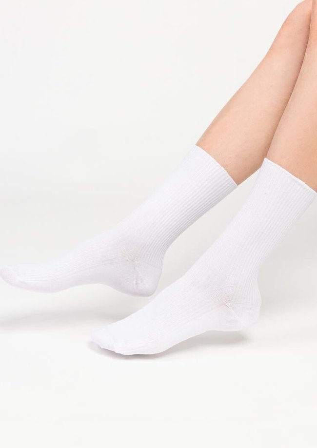 Шкарпетки жіночі без резинки Steven 062 /001 18049 фото Колготочка