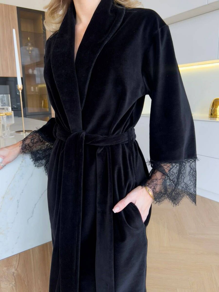 Велюровий жіночий халат COSY з французьким мереживом чорний 11824474 фото Колготочка