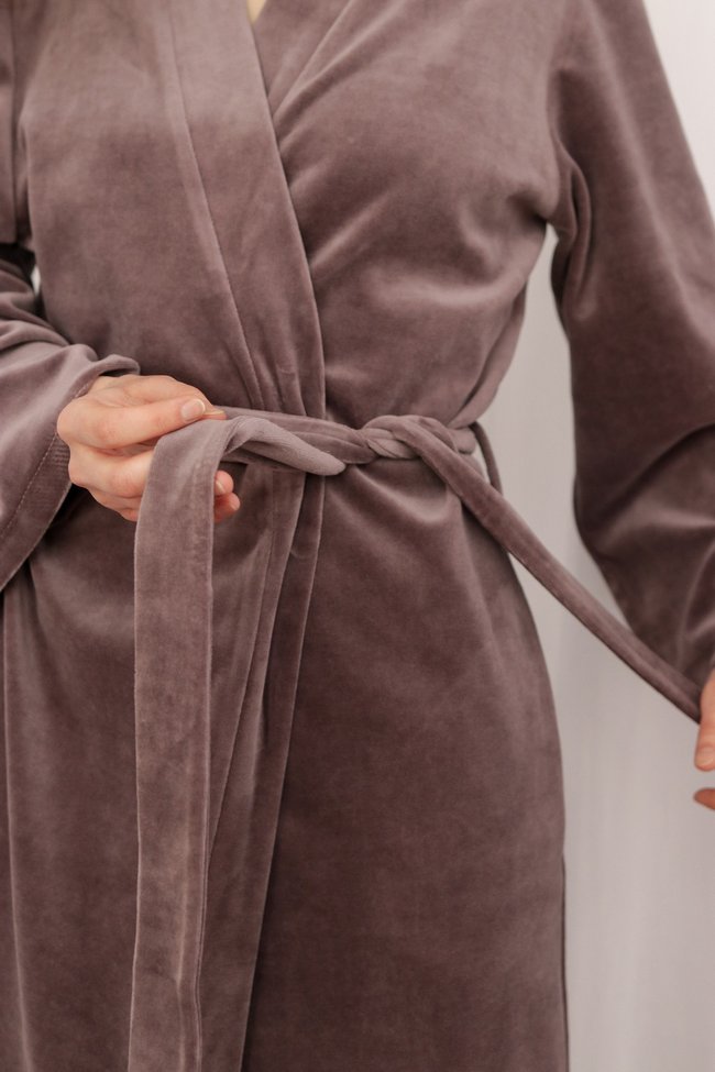 Велюровий бавовняний халат із широкими рукавами SWAM Velour 17469 фото Колготочка