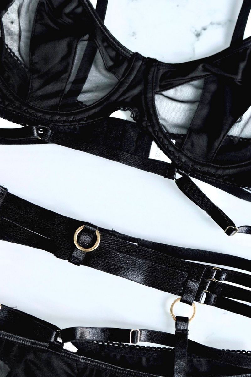 Комплект білизни Swam Black (бра, трусики, пояс, підвязки) 17663 фото Колготочка
