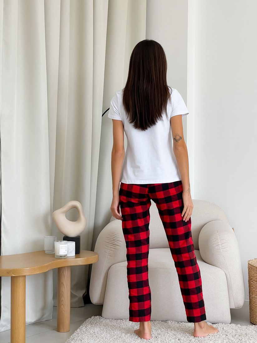 Пижамный комплект Женский COSY в ячейку красный/черный. (штаны + белая футболка) 10004362 фото Колготочка